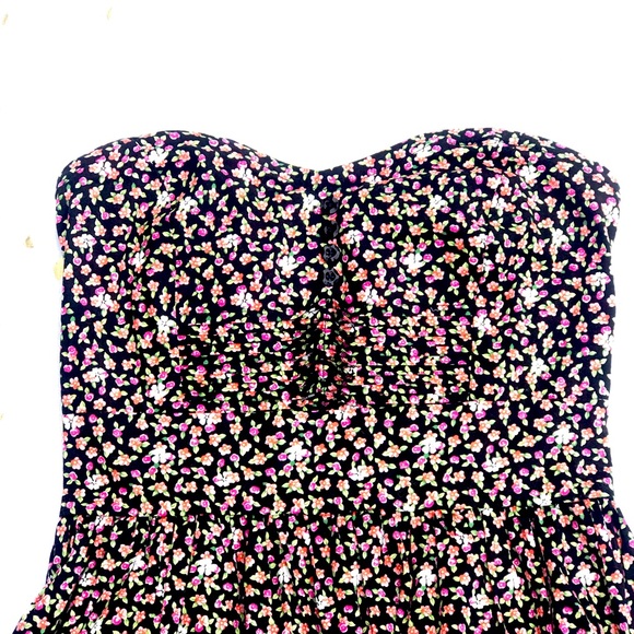 NWOT Black and Floral Strapless Dress S - Picture 6 of 16